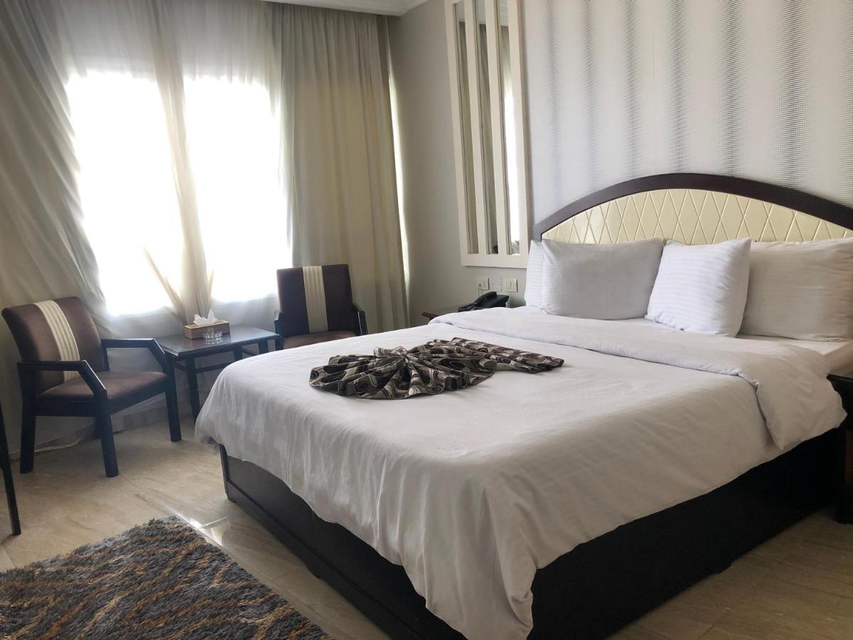 Fleet Club Mahrousa 亚历山大港 外观 照片 A bedroom at the hotel