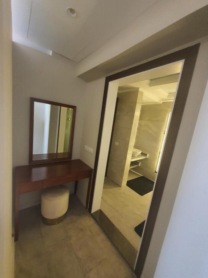 Fleet Club Mahrousa 亚历山大港 外观 照片 A bathroom in a hotel