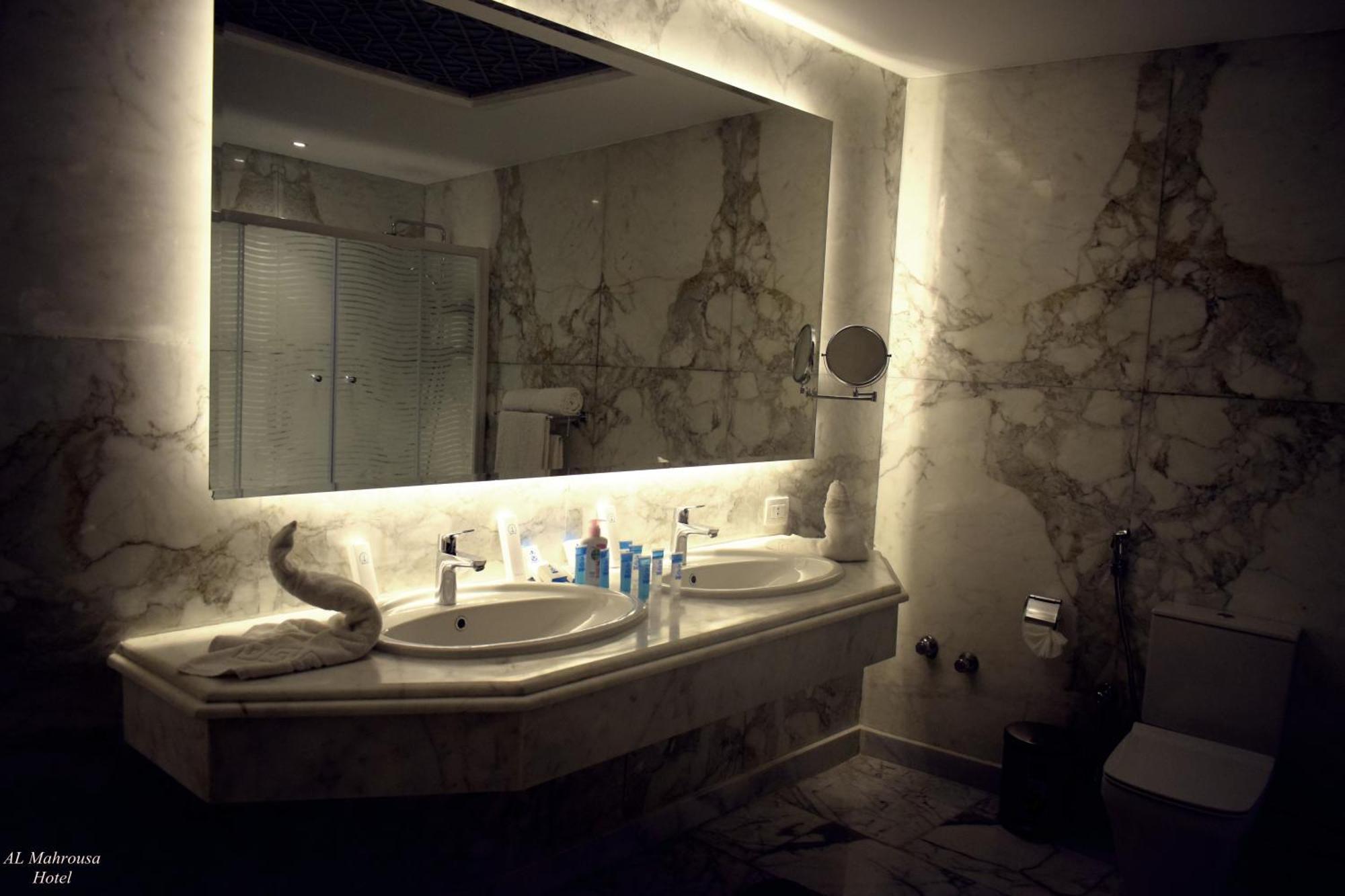 Fleet Club Mahrousa 亚历山大港 外观 照片 Bathroom